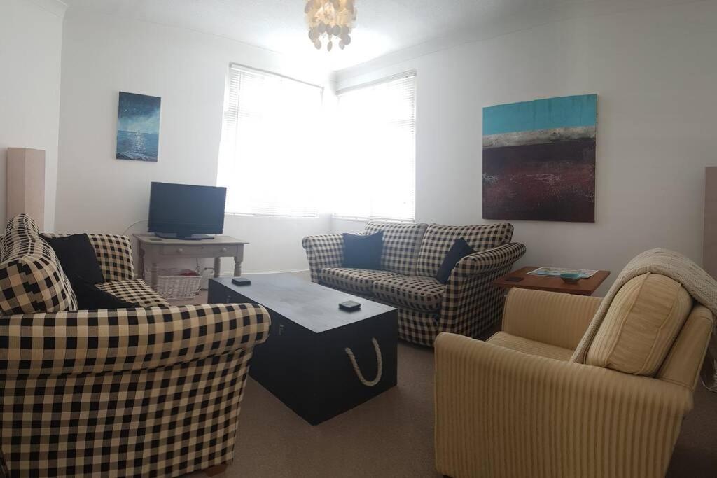 Quirky Coach House Villa Plymouth Bagian luar foto