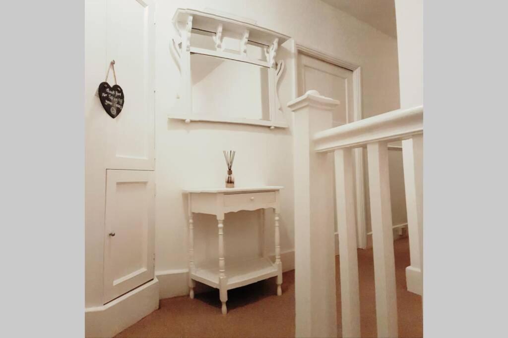 Quirky Coach House Villa Plymouth Bagian luar foto